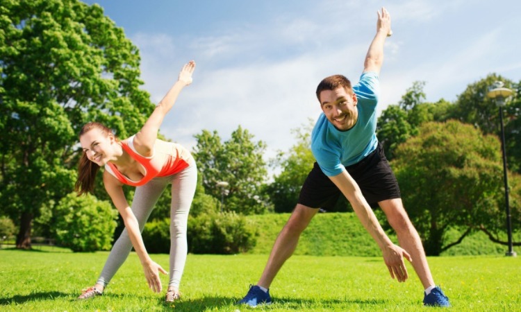 19岁22天，莱比锡边锋迪奥曼德成为德甲历史第二年轻戴帽球员